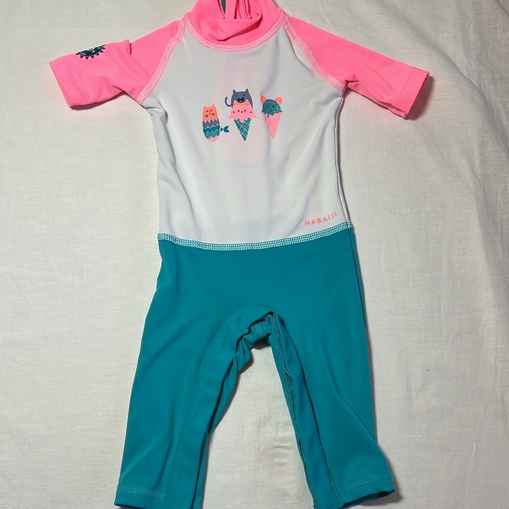 3-6M Swim bundle - Picture 2 of 8